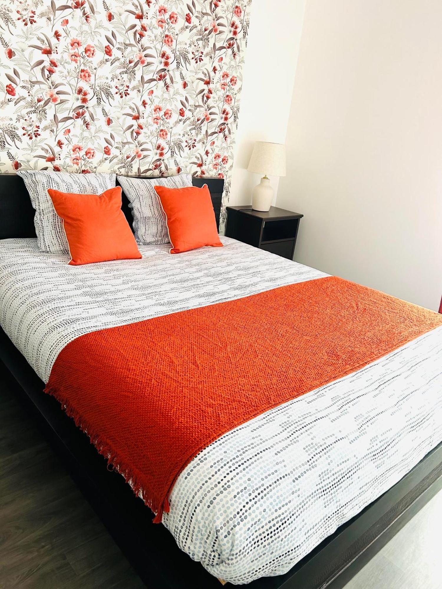 Le Cartier Appt F3, 7Mn Disneyland, Parking,Terrace Сери Екстериор снимка